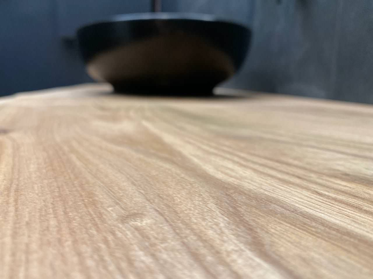 Консоль из слэба под раковину