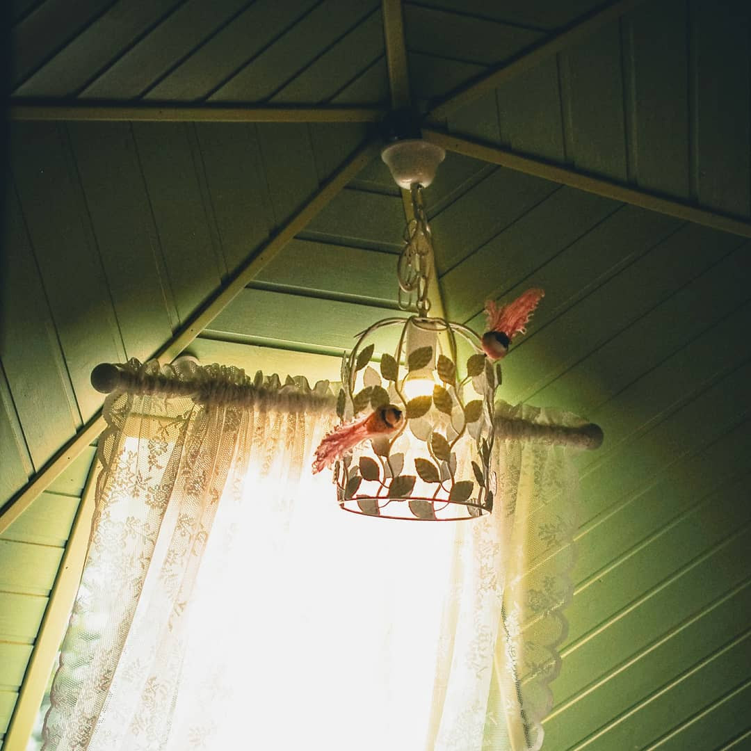 Домик с названием "ВАН ГОГ" в усадьбе "ВИШЕНКИ"