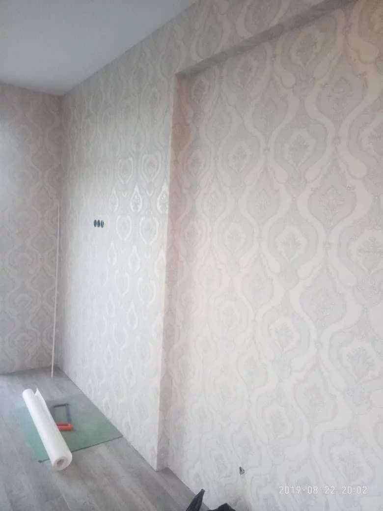 Оклейка обоев