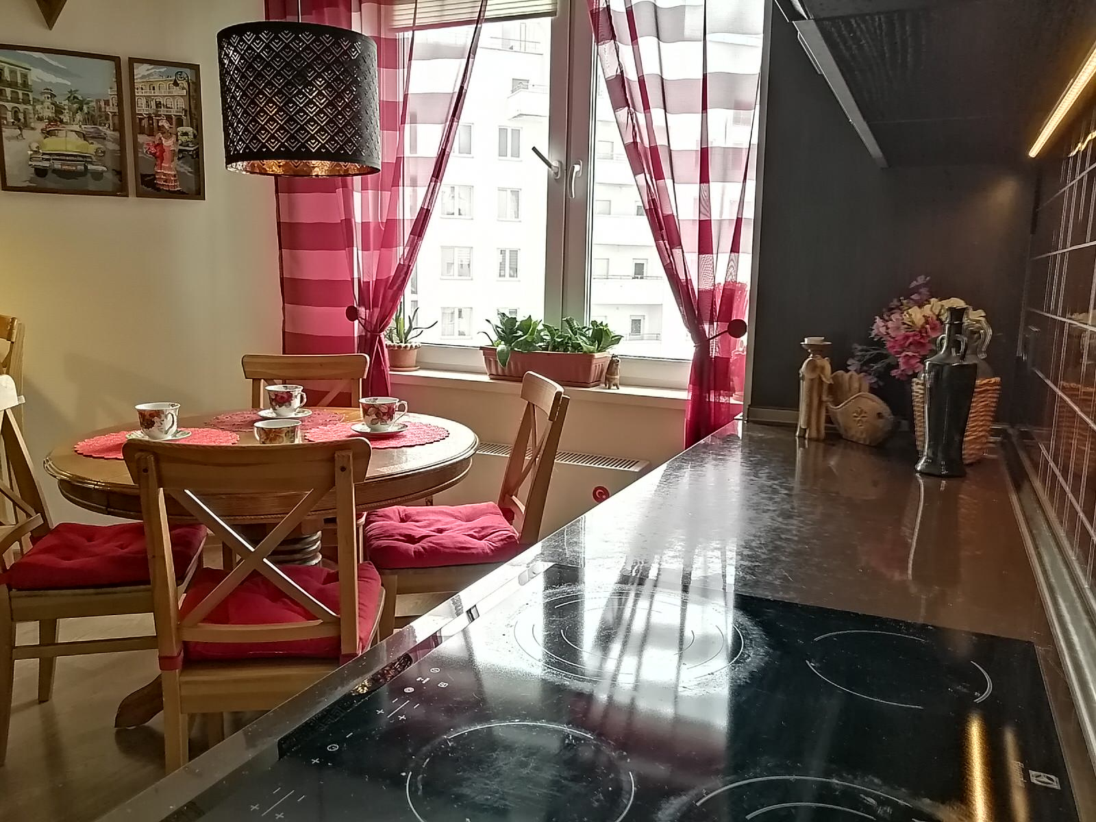 Романтика и современность