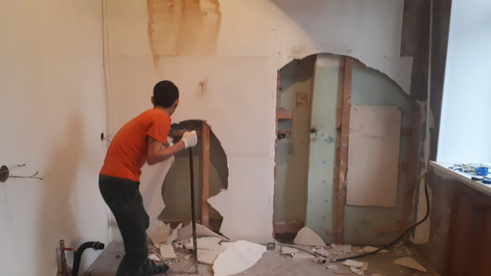 Ремонт трехкомнатной квартиры в сталинке 37 года по дизайн проекту.