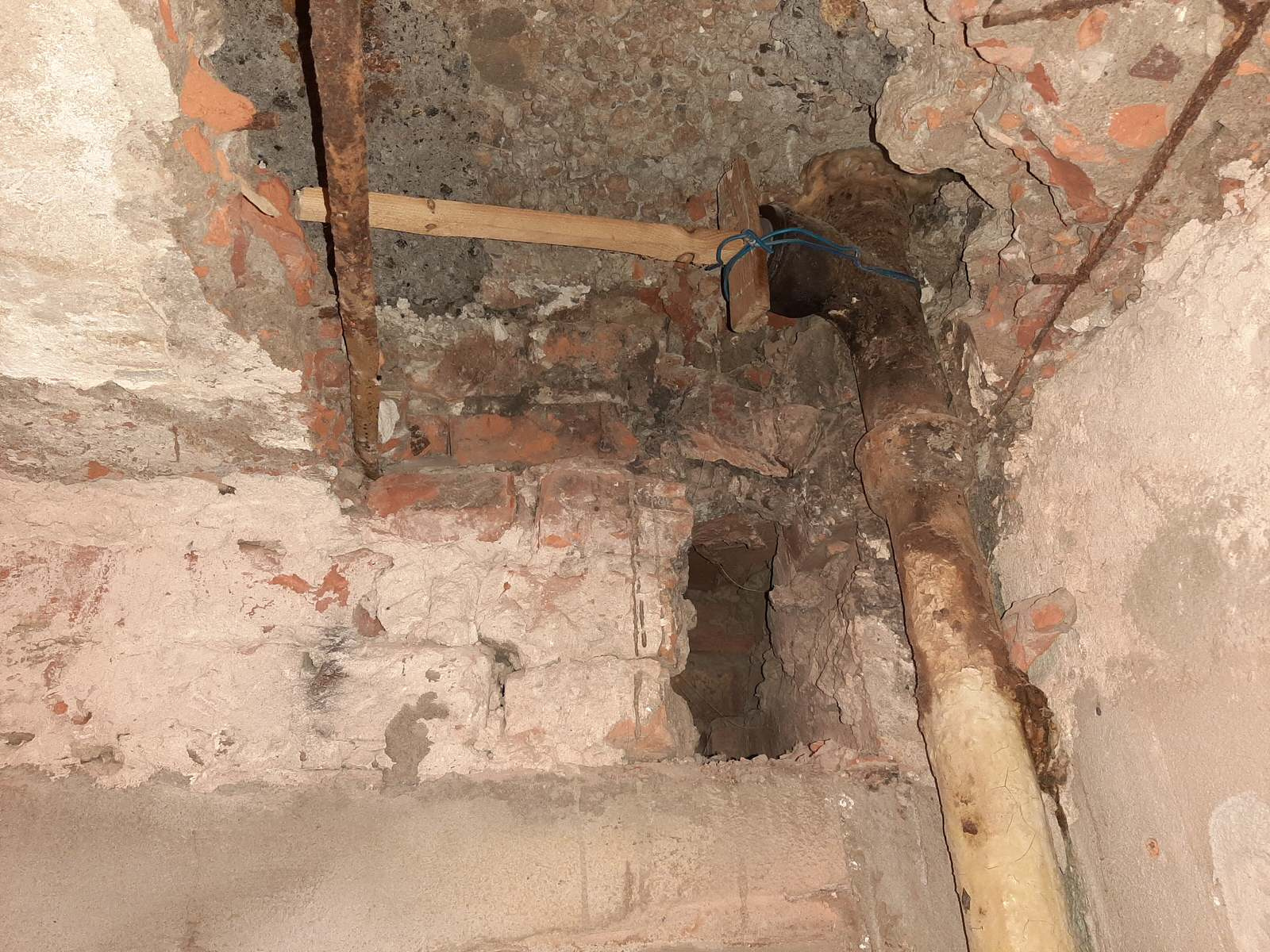 Обложка проекта: Ремонт трехкомнатной квартиры в сталинке 37 года по дизайн проекту.