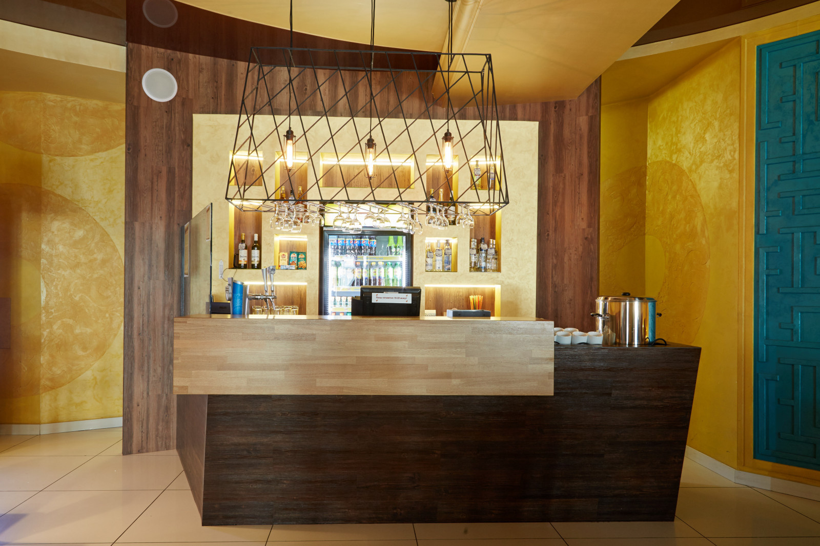 Обложка проекта: Кафе-позная 117 кв.м.