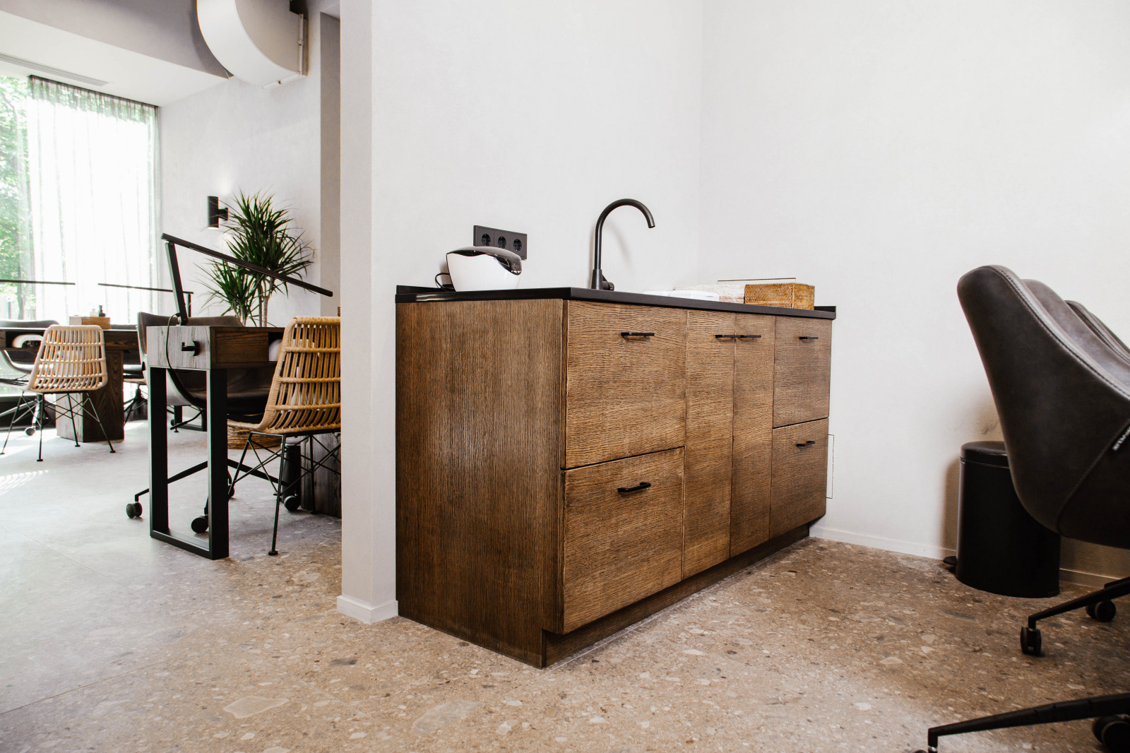 Мебель из массива