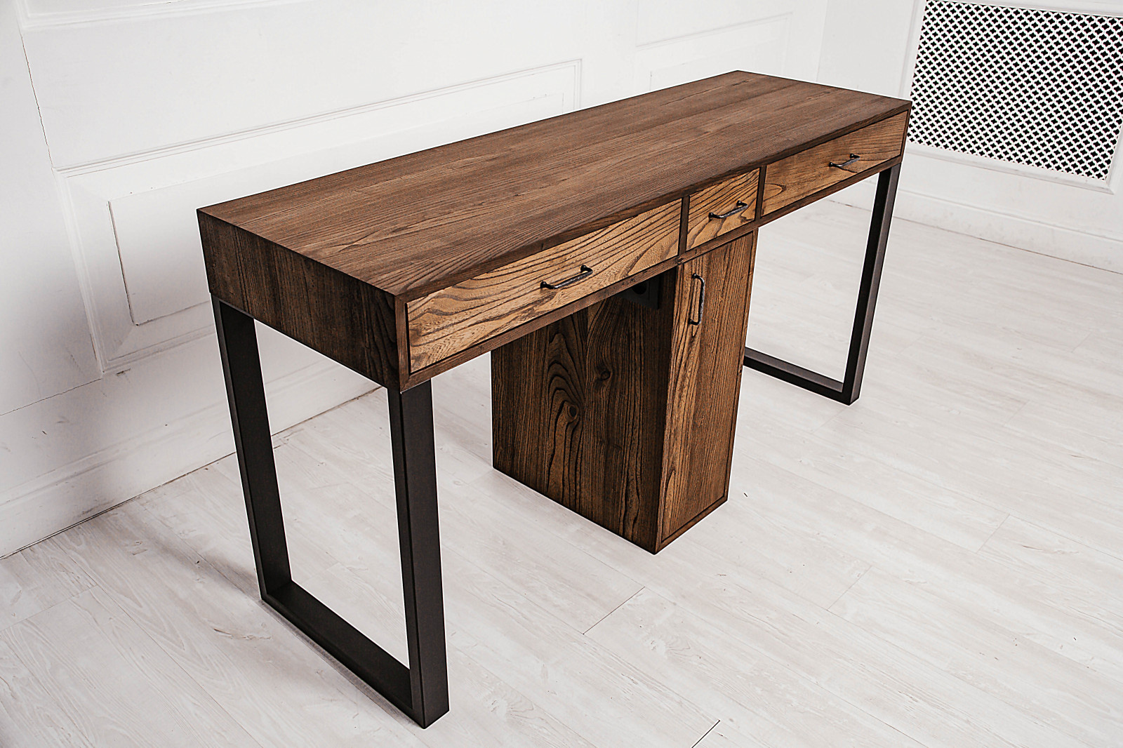 Мебель из массива