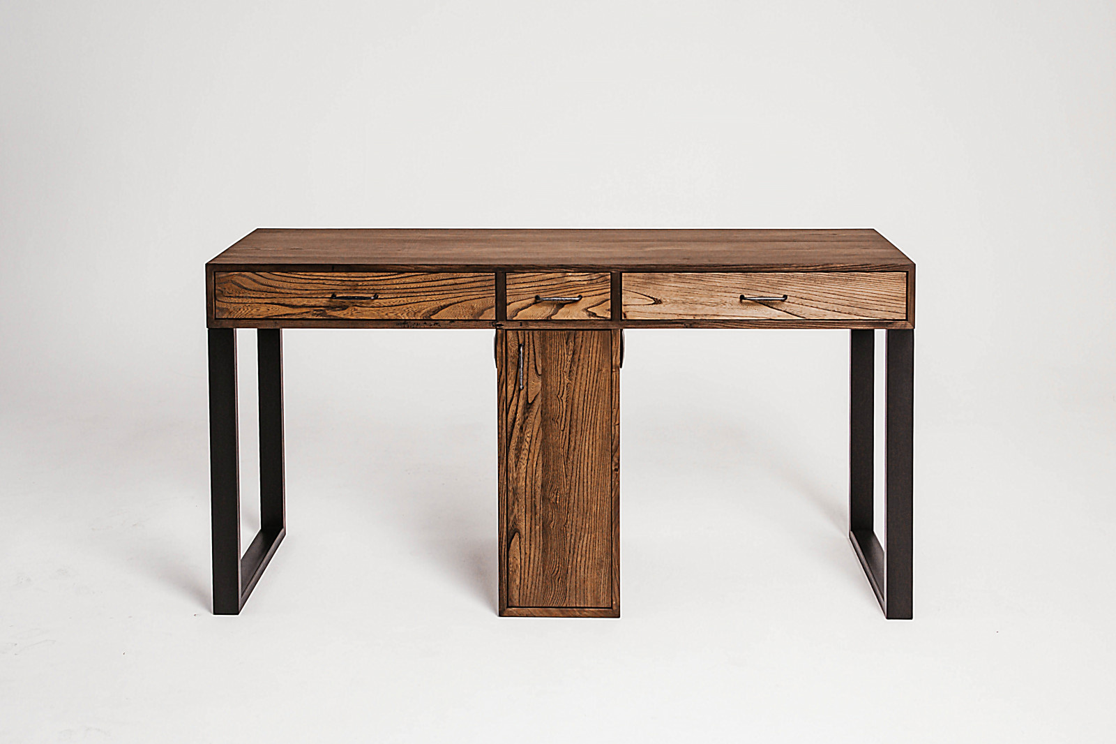 Мебель из массива