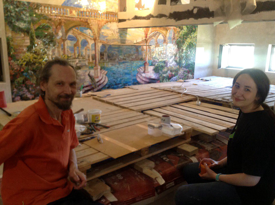 Оформление бассейна в частном доме.