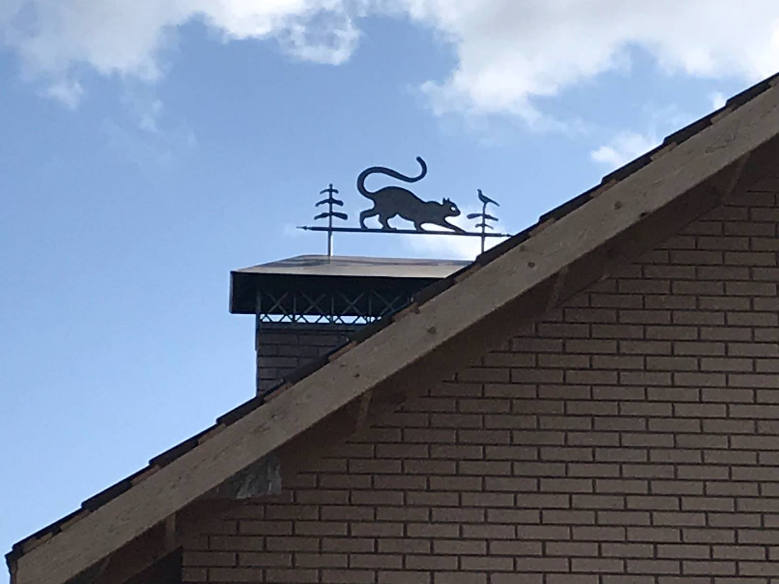 Монтаж колпака на вентиляцию