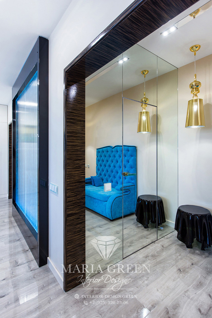 Art deco and modern in a design of the apartment