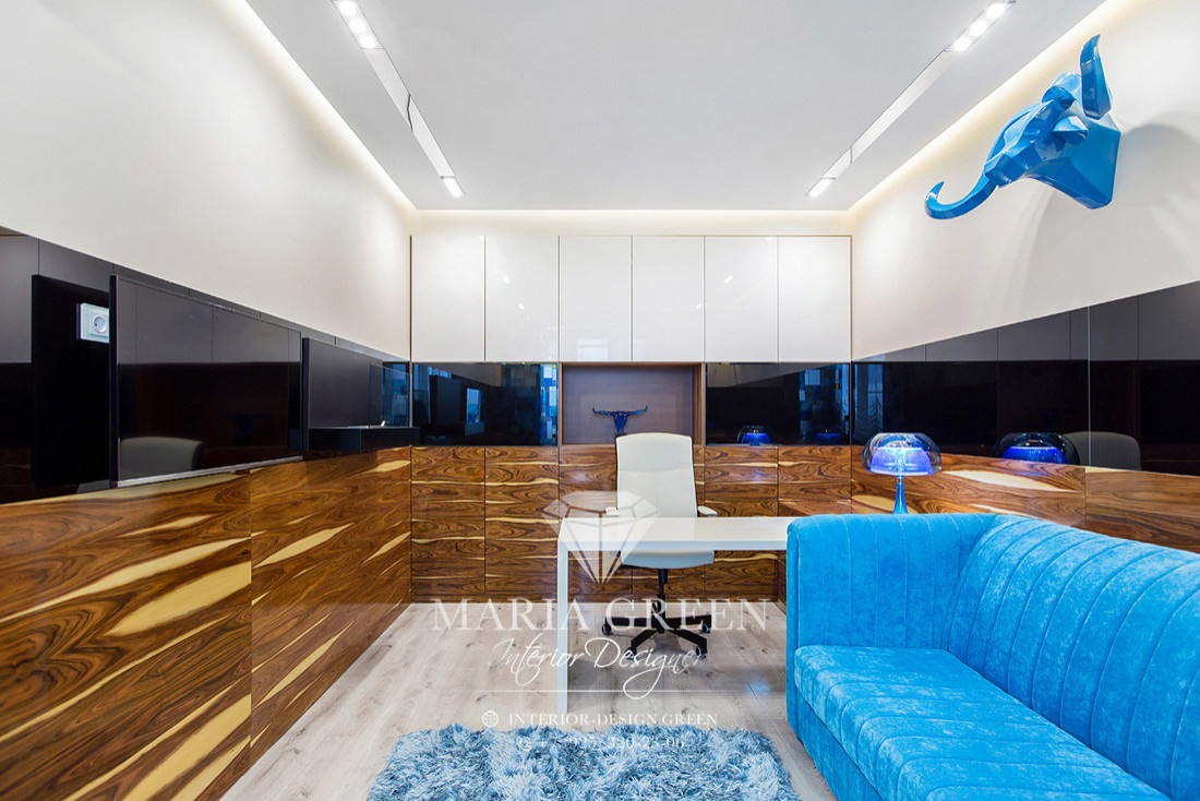 Art deco and modern in a design of the apartment