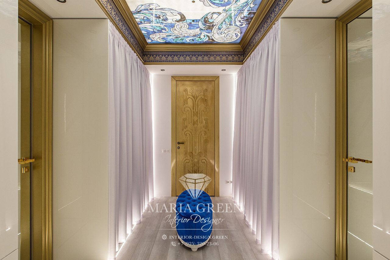 Art Deco and classic style in the interior of the apartment
