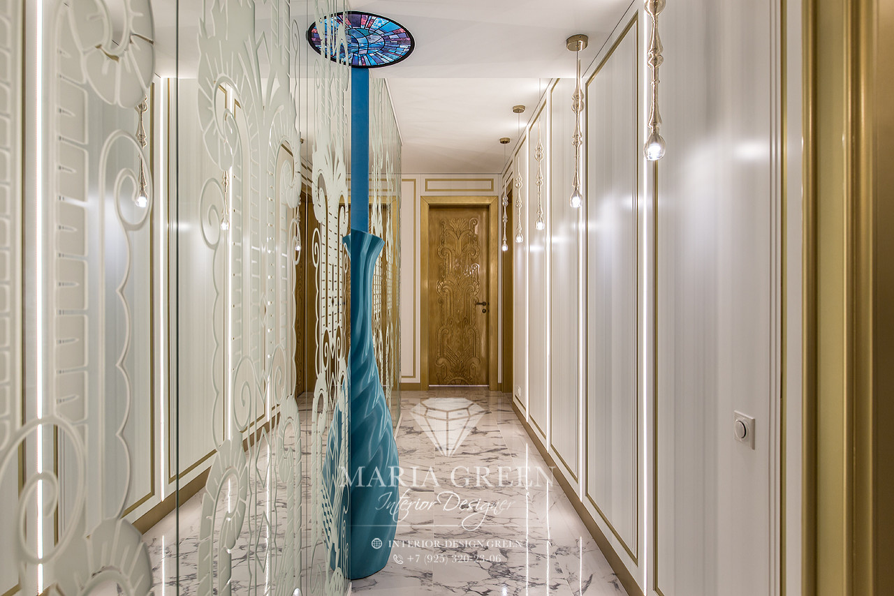 Art Deco and classic style in the interior of the apartment