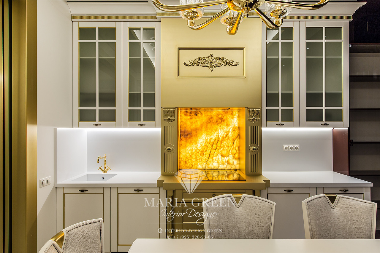 Art Deco and classic style in the interior of the apartment