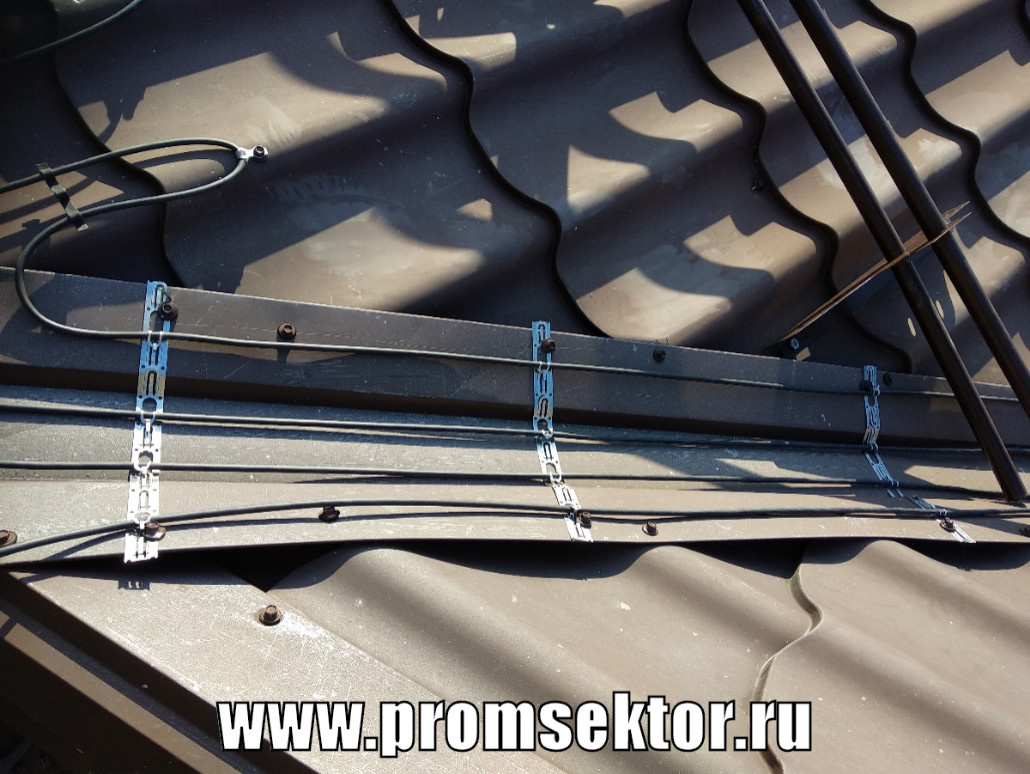 Антиобледенение кровли и водостоков