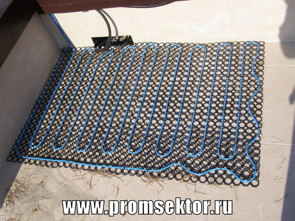 Антиобледенение кровли и водостоков