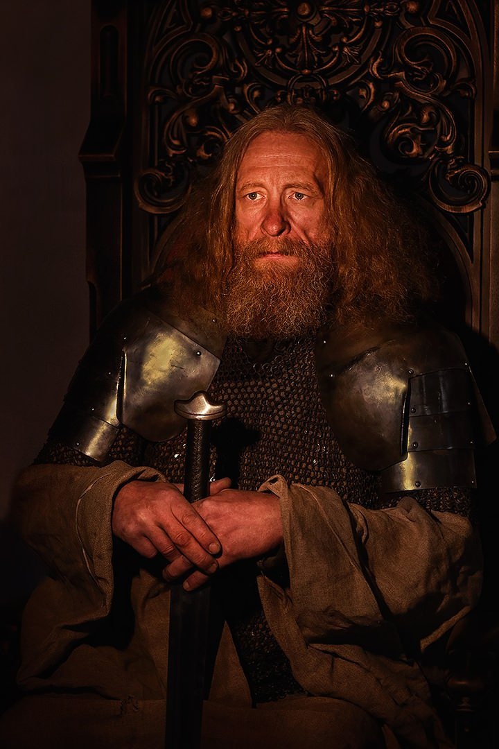 Готический трон