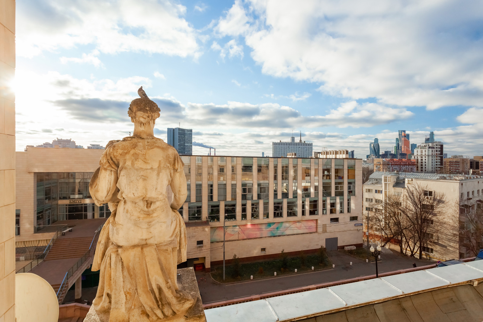 Апартаменты на Кудринской площади