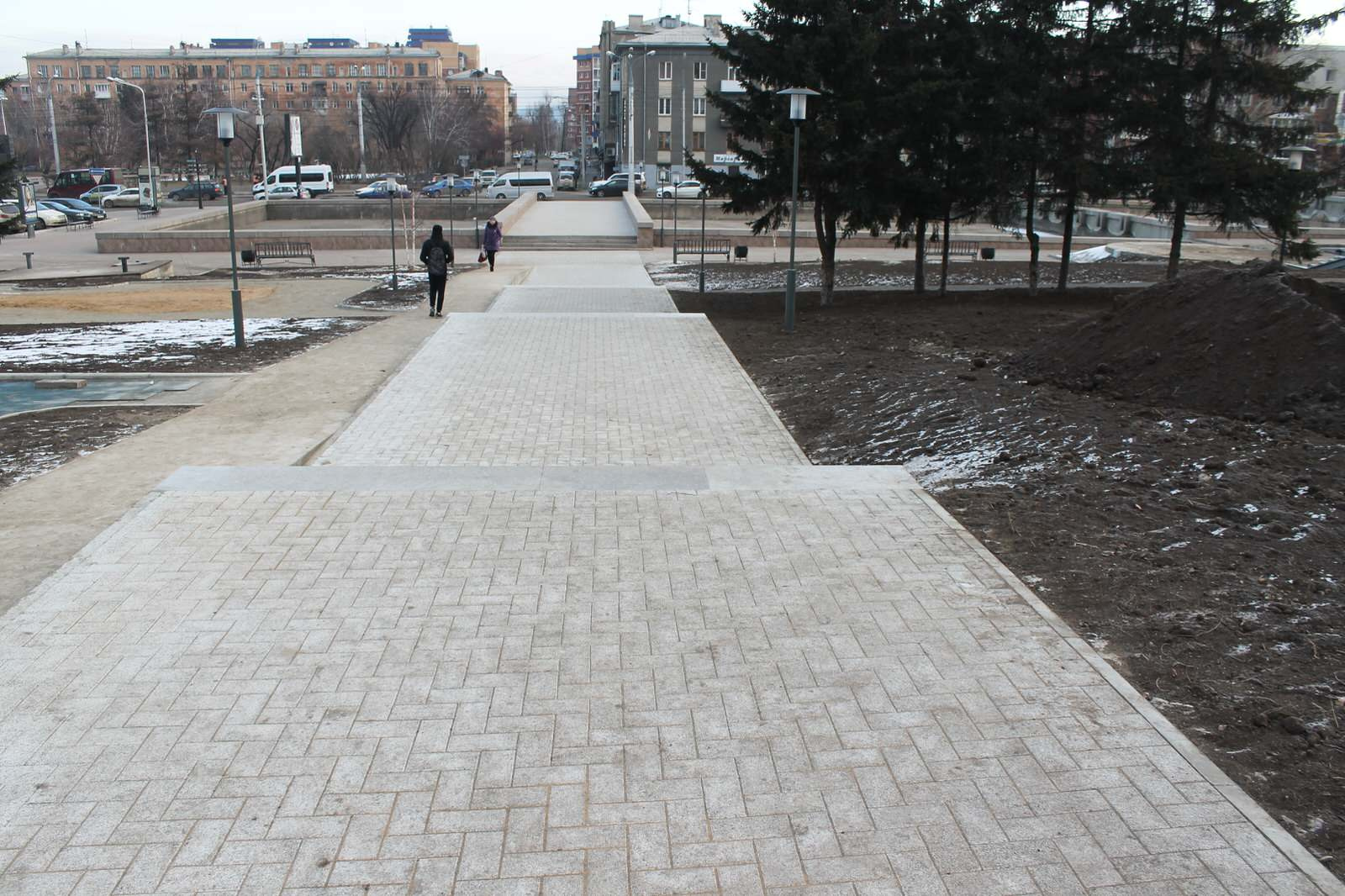 Обложка проекта: Гранитная лестница у ЗАГСа в Иркутске