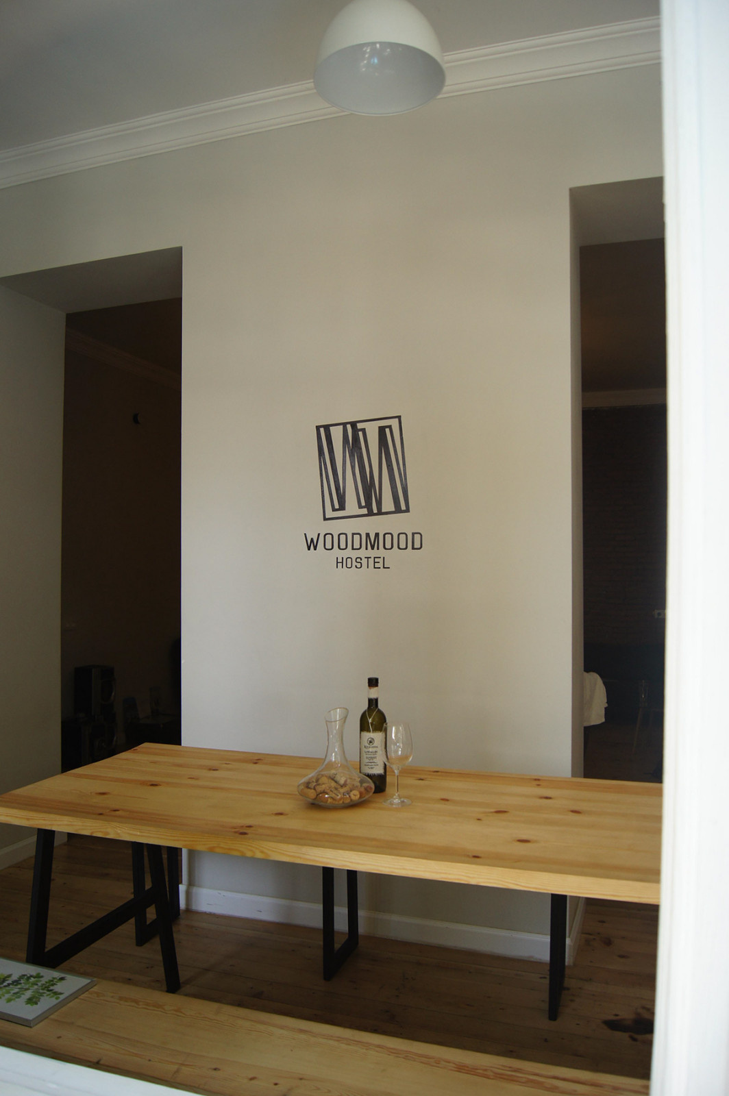 Роспись стен хостела WOODMOOD