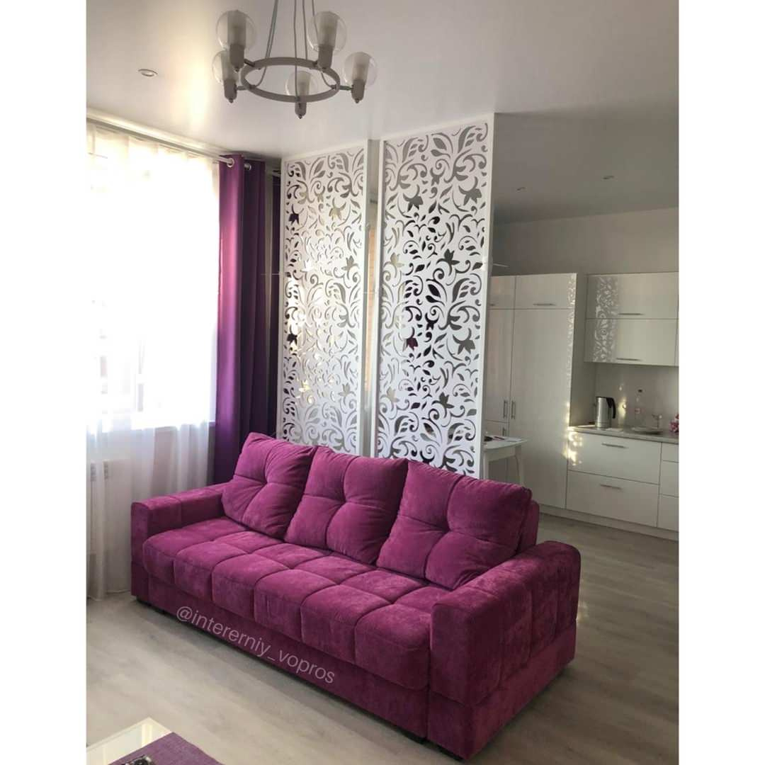 Зонирование резными перегородками