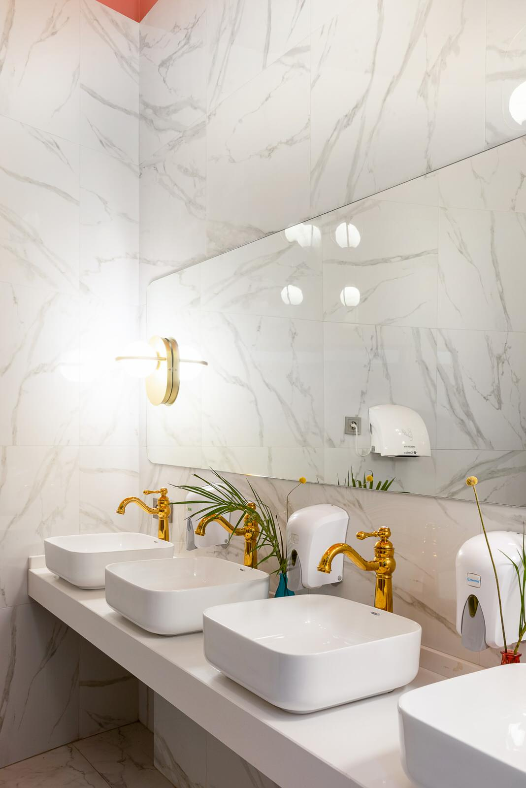 Обложка проекта: кафе СЕЗОНЫ