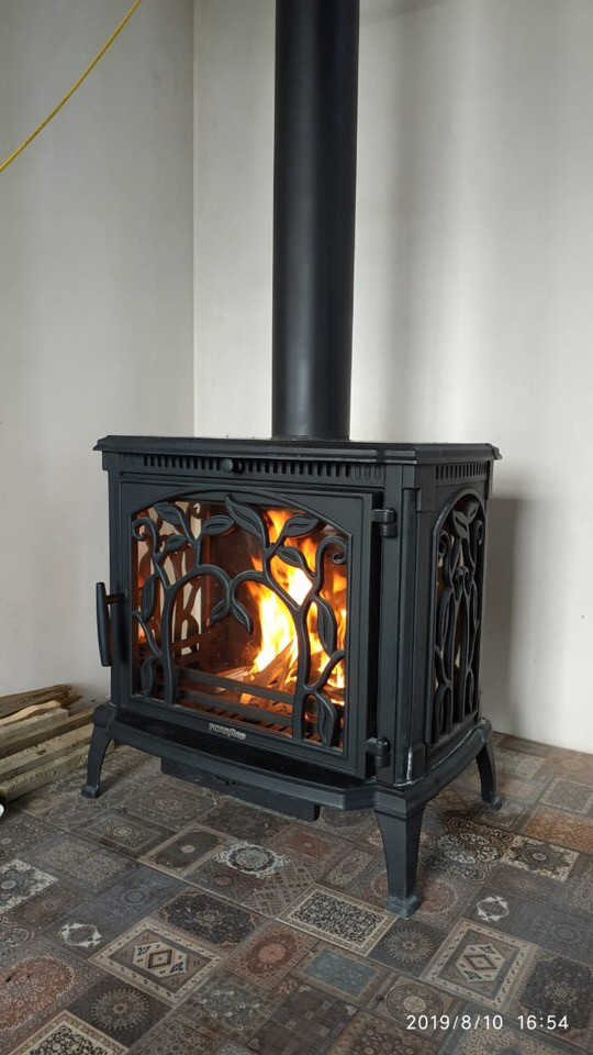 Камин-печь в Красном селе