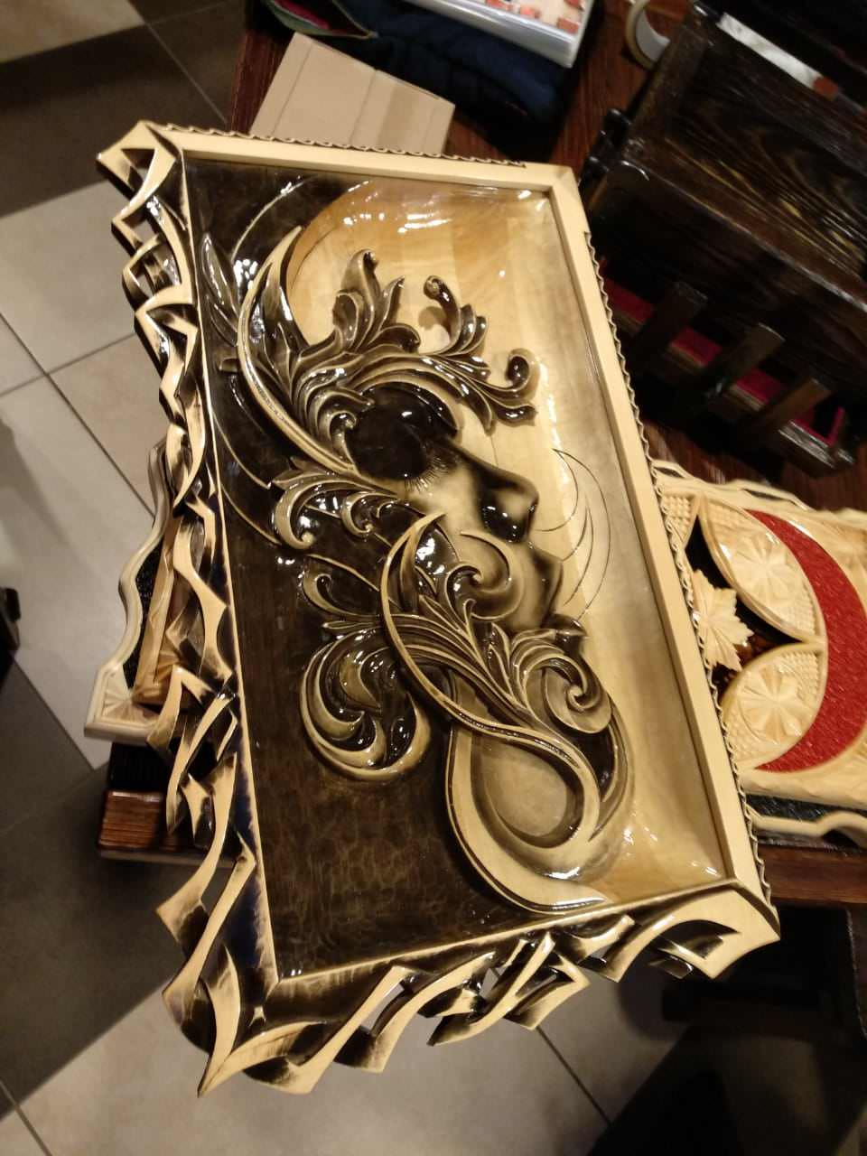 Брашированная мебель из массива