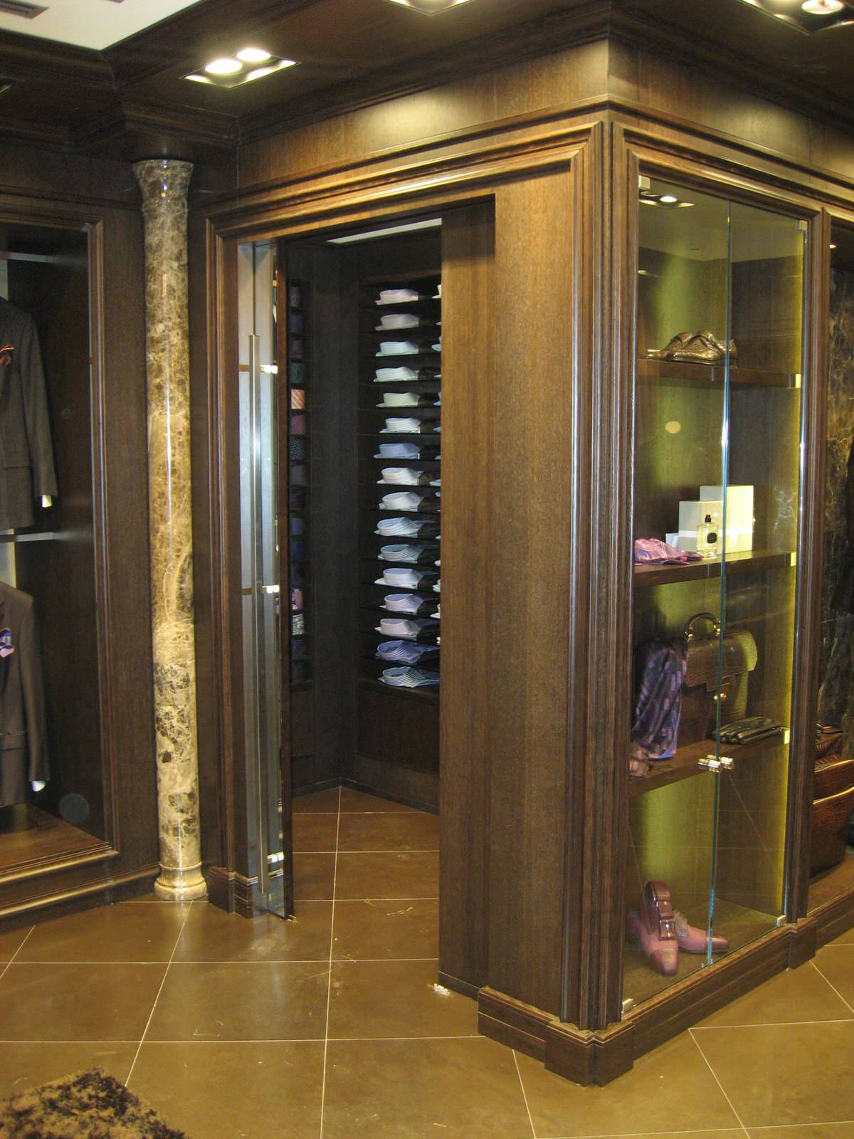 Магазин мужского костюма