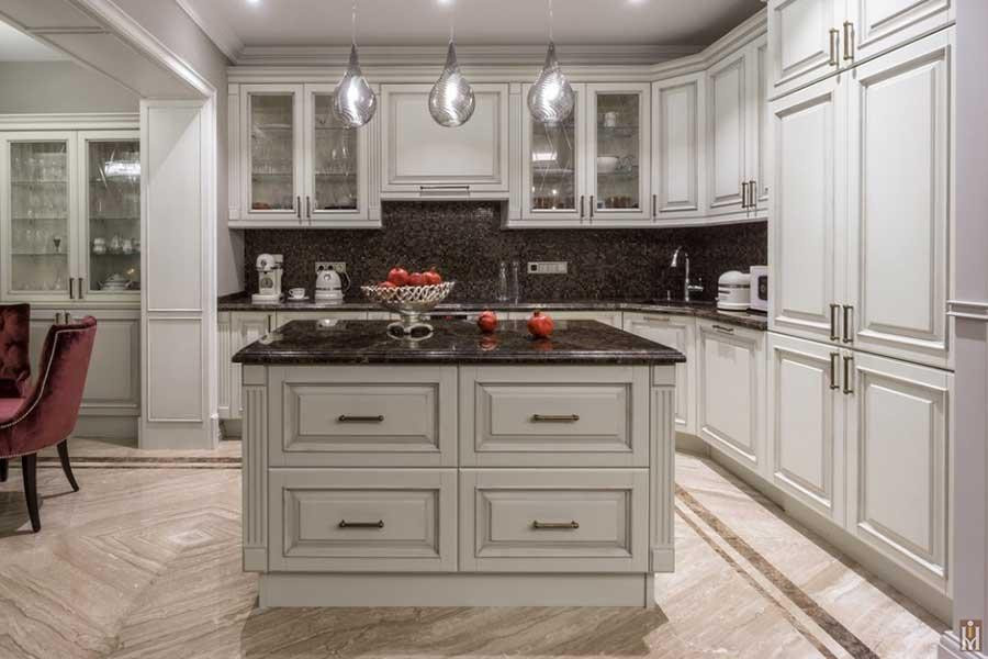 Большая квартира в Москве