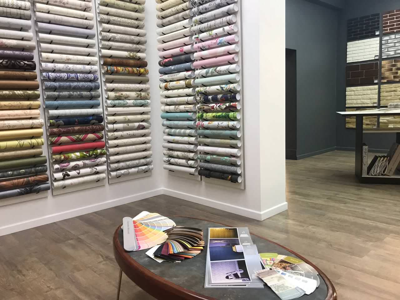 Салон Гауди в Адлере