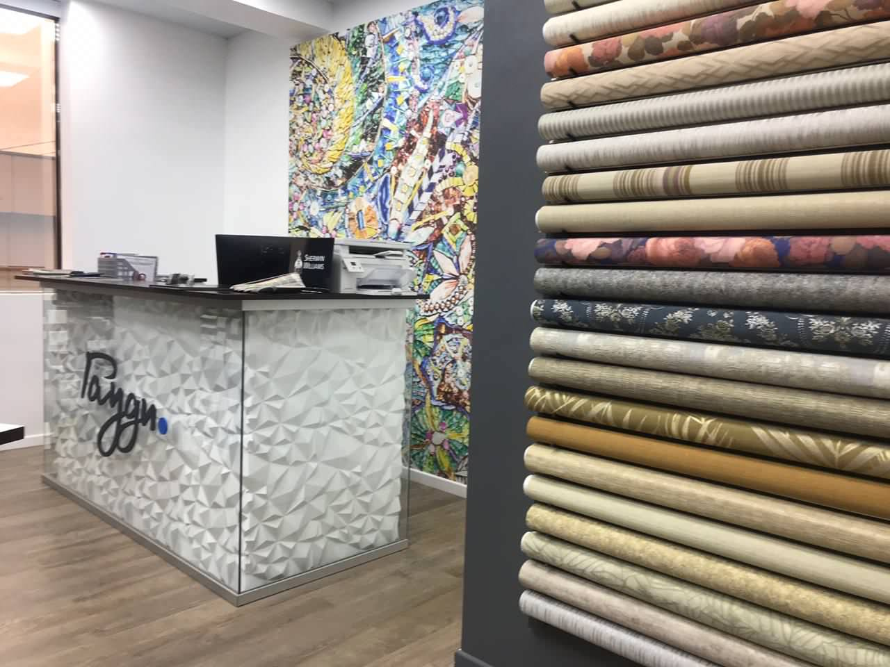 Салон Гауди в Адлере