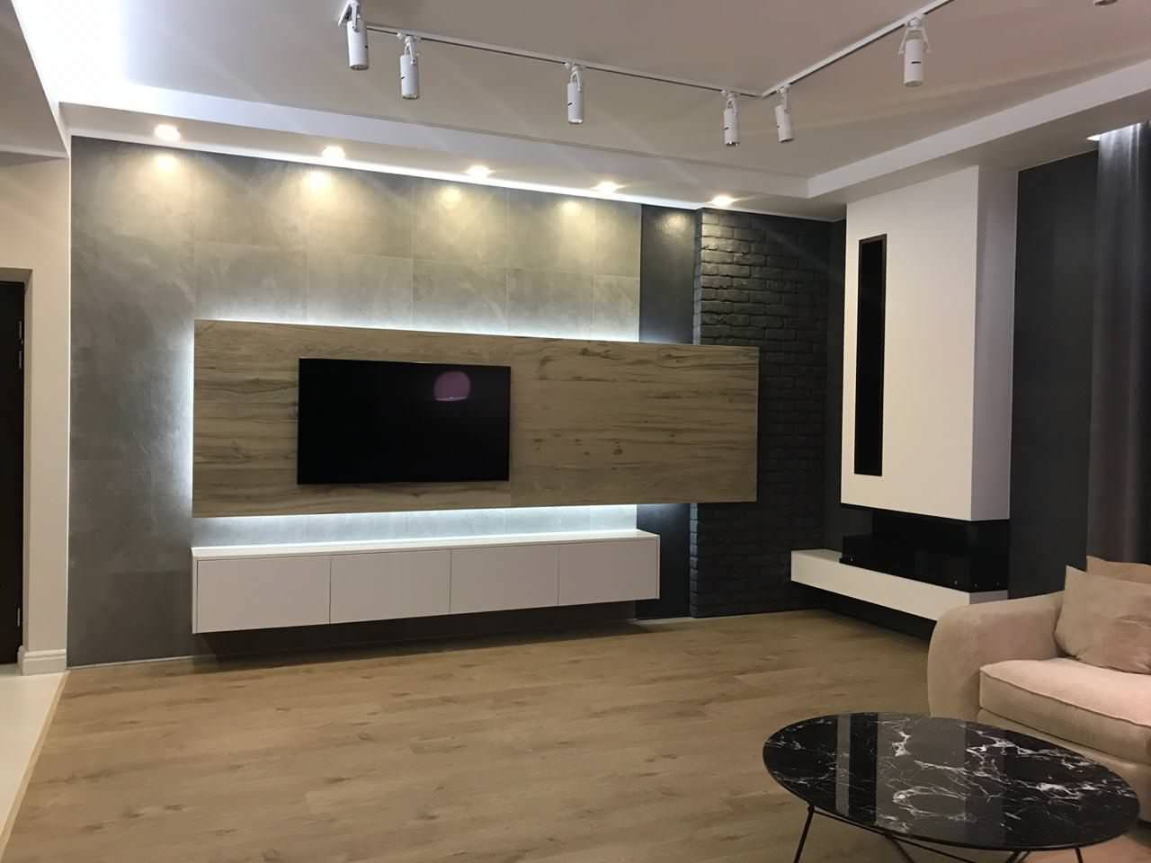 Биокамин торцевой с дровницей