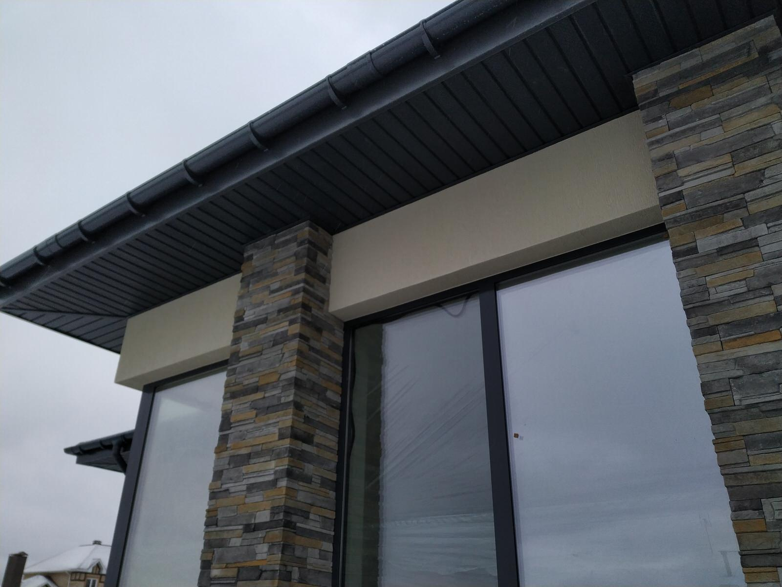 Небольшой одноэтажный дом из кирпича, утепление фасада пенопластом 150мм