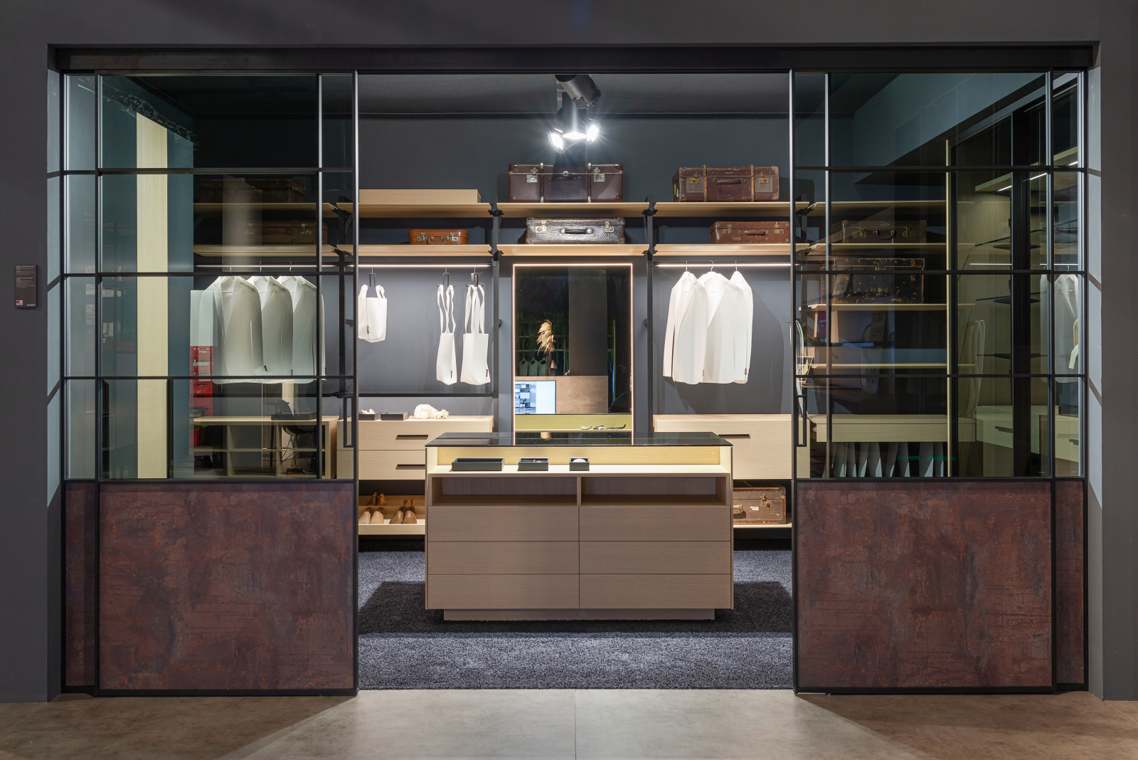 raumplus на выставке IMM Cologne 2020
