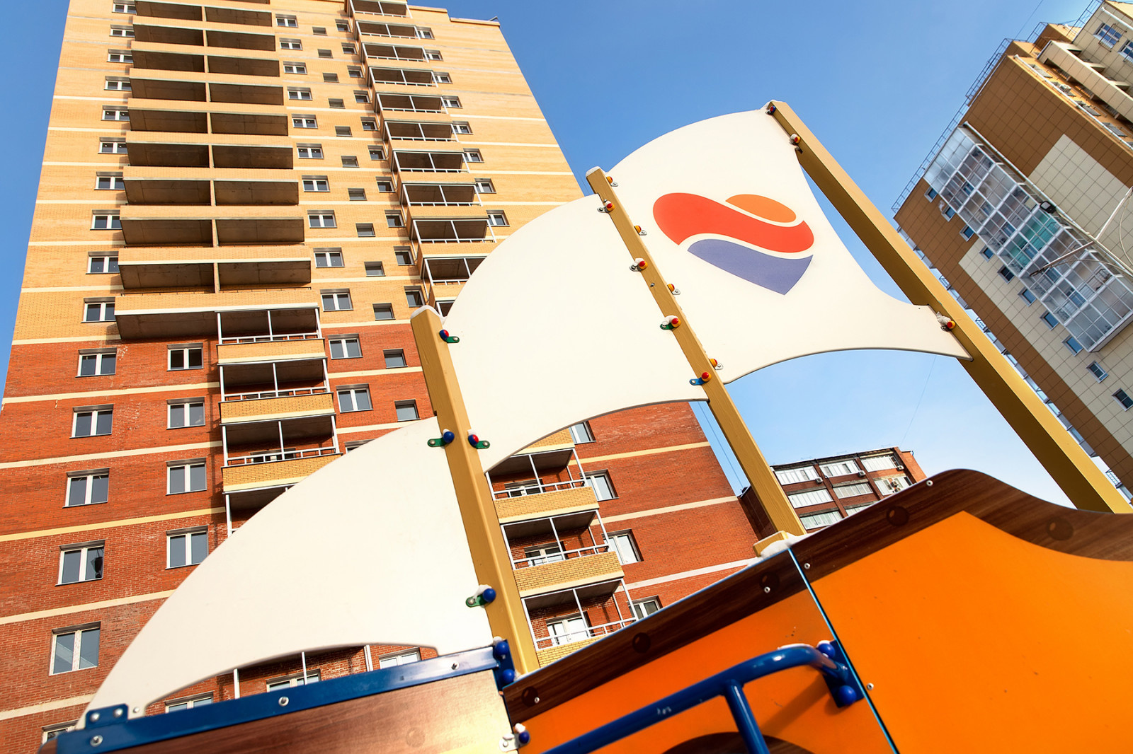 Дворовое благоустройство ЖК "Родные берега". Иркутск