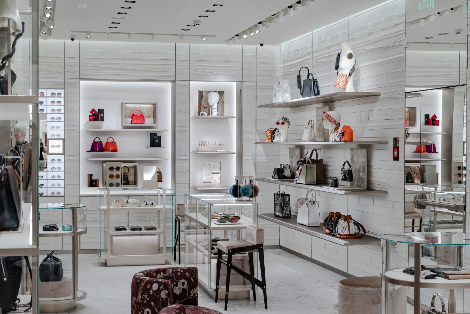 Бутик Fendi