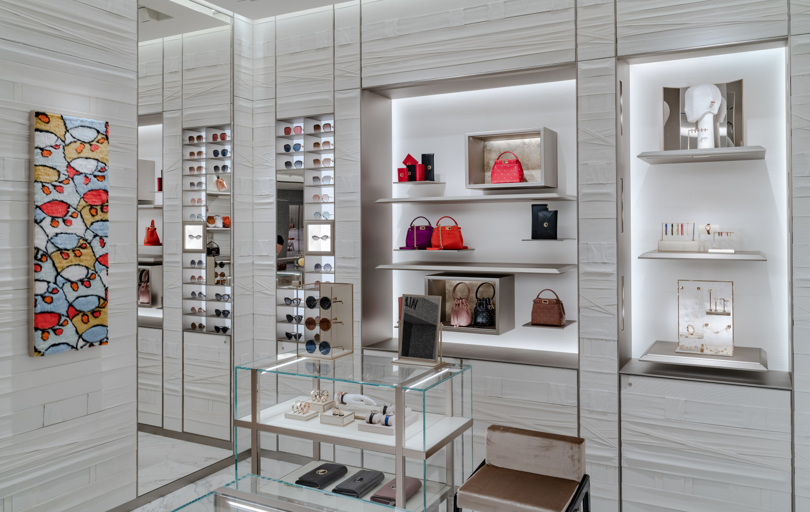 Бутик Fendi
