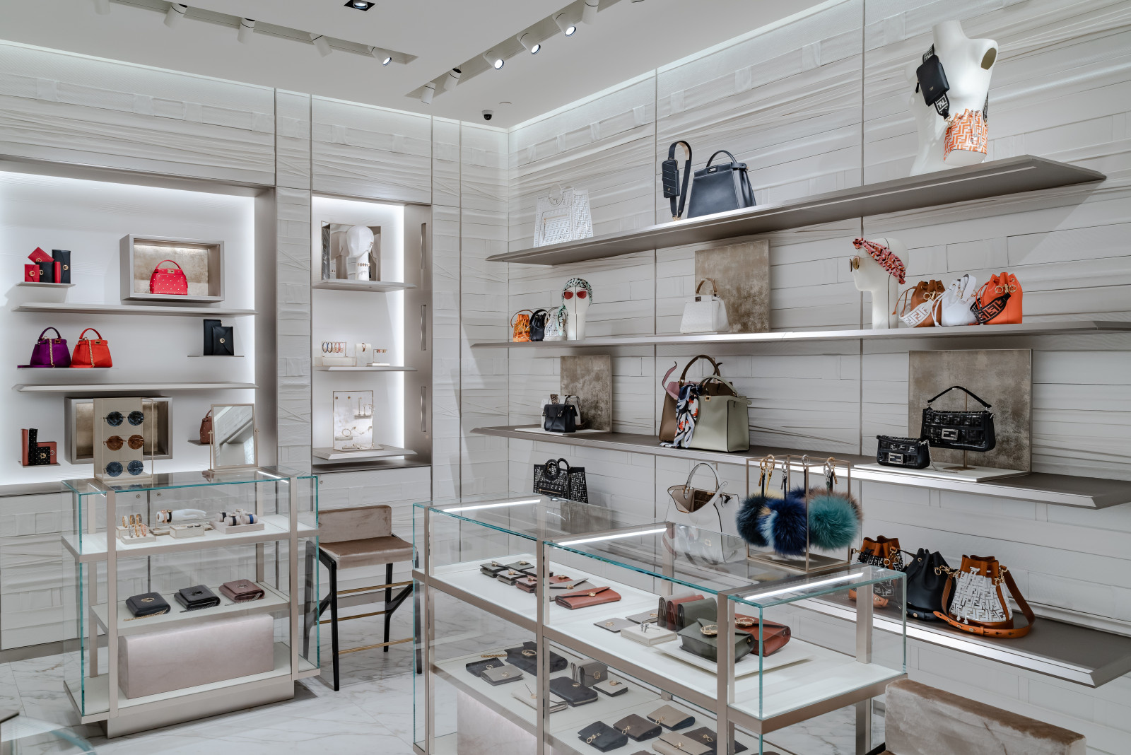 Бутик Fendi