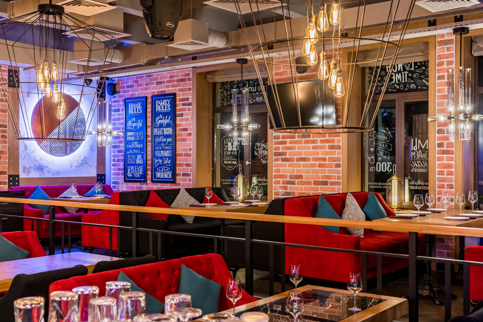 Restaurant "Unity" in the Medics Avenue