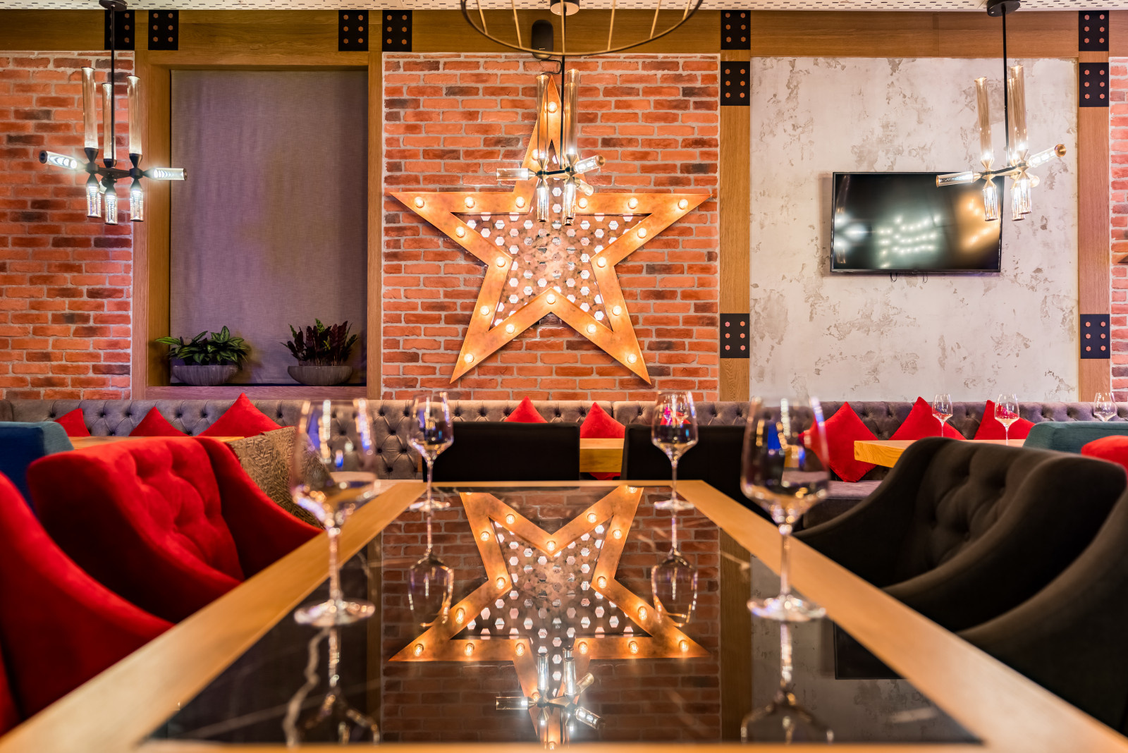 Restaurant "Unity" in the Medics Avenue