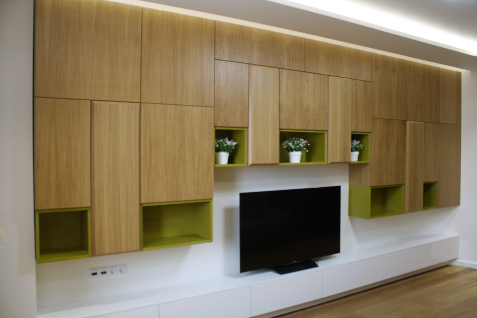 Реализованный проект "Квартира в полосатом доме на Академика Янгеля"