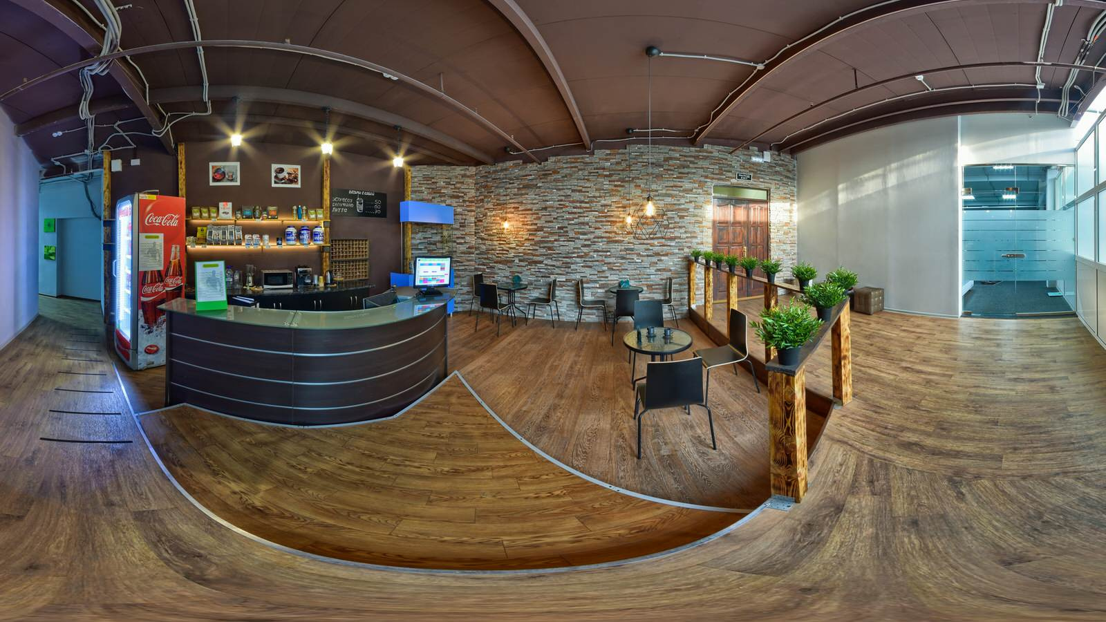 Интерьерные фотографии и Виртуальный тур по Фитнес клубу Green Fitness г. Омск