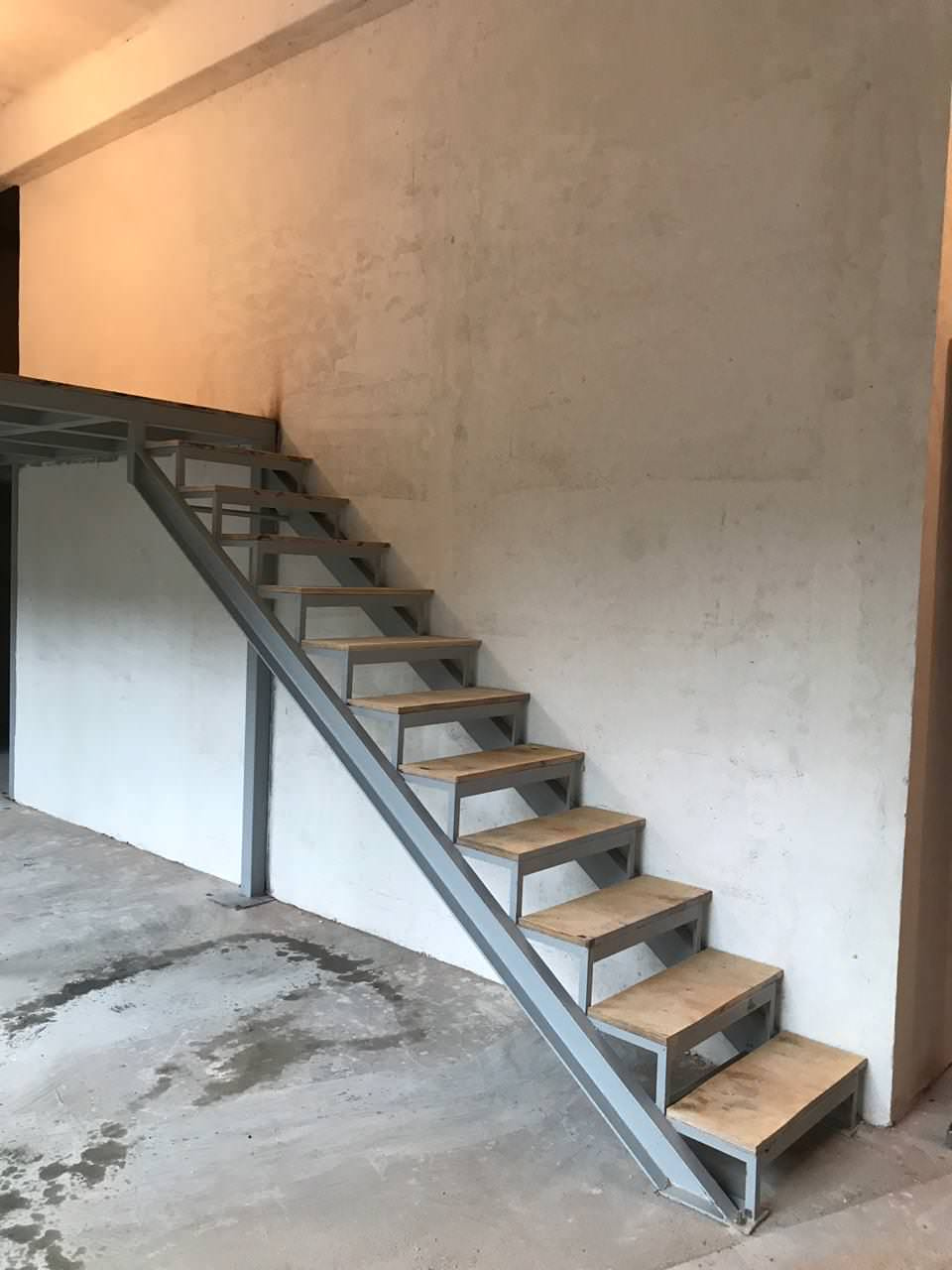 Спальня на антресольном этаже