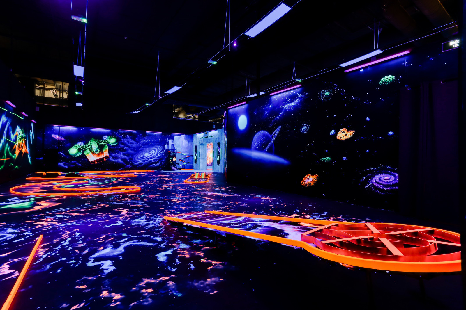 Обложка проекта: Проект "НЕОН-Гольф"