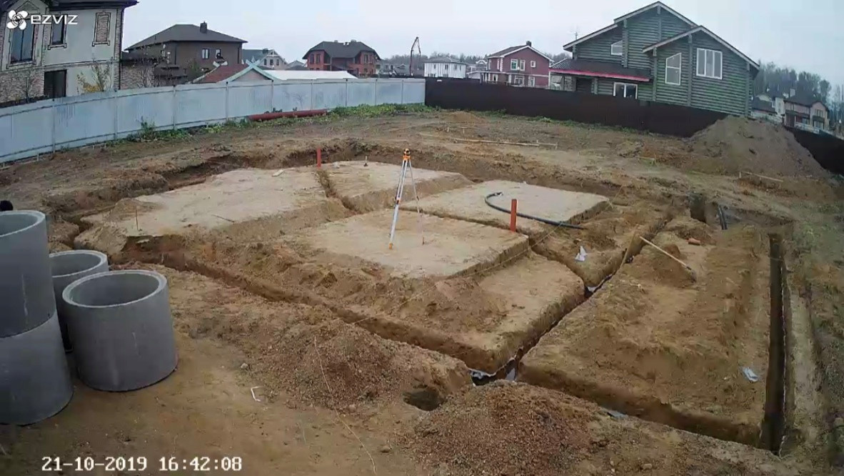 Цветочная жизнь