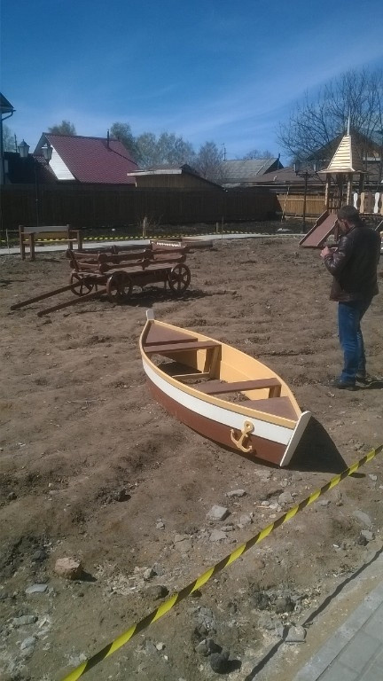 Бани, беседки, детские городки