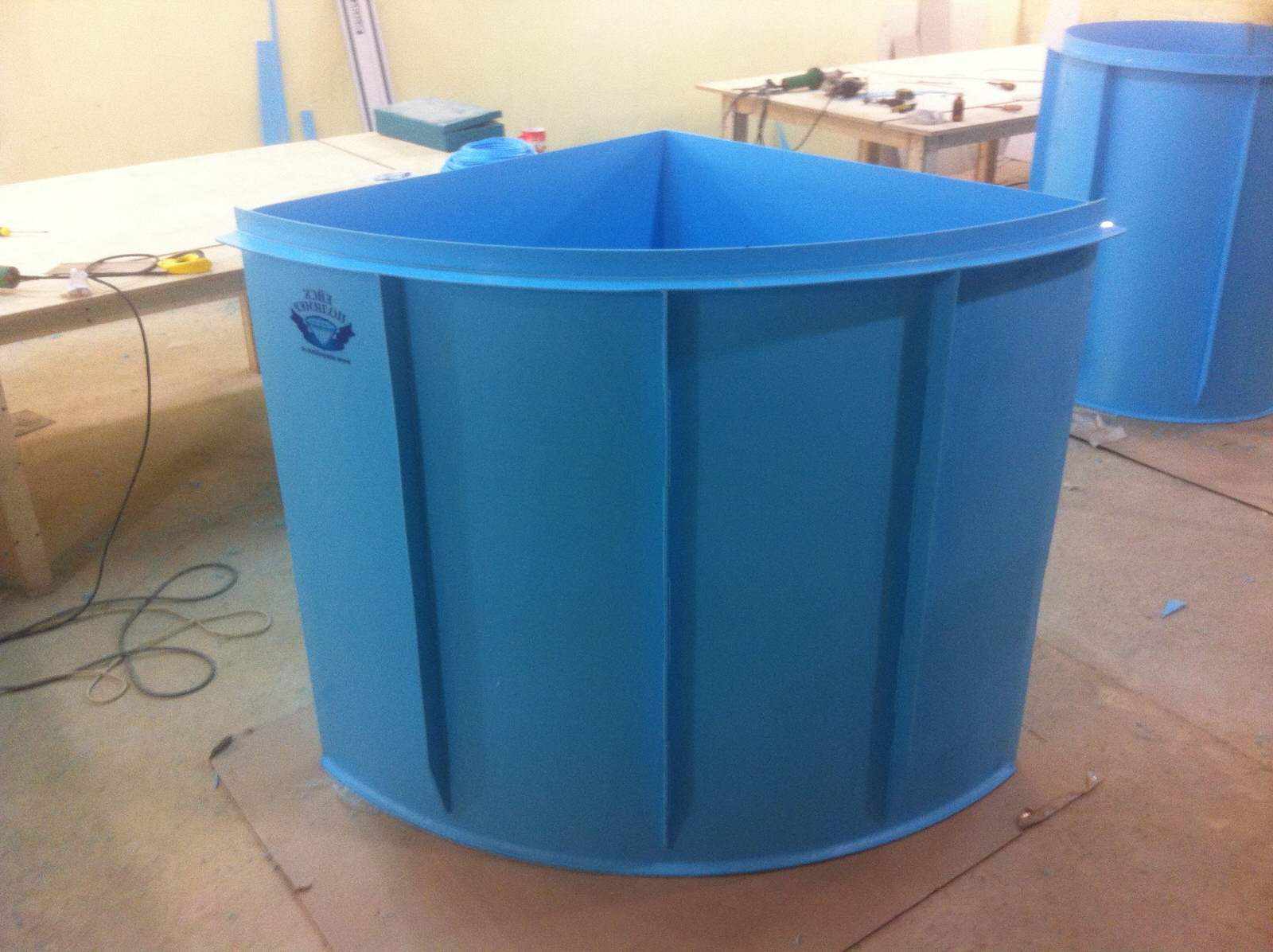 КУПЕЛЬ ПОЛИПРОПИЛЕНОВАЯ УГЛОВАЯ