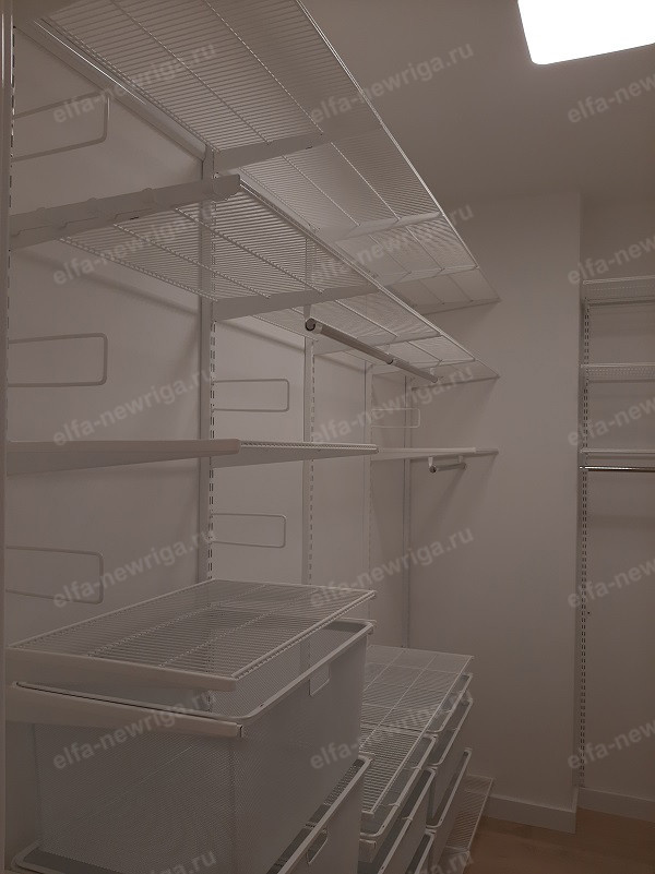 Средняя гардеробная Эльфа в белом металле (5,2 кв. м.)