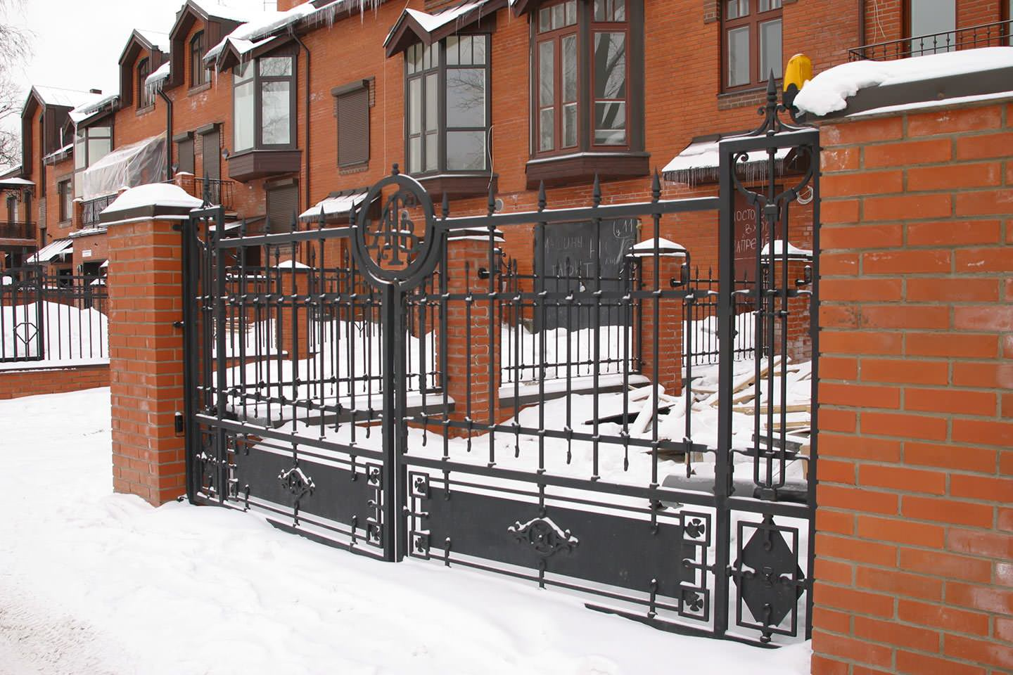 архитектурно-дизайнерский проект интерьеров 4-х этажной кв. с бассейном- 380 кв.