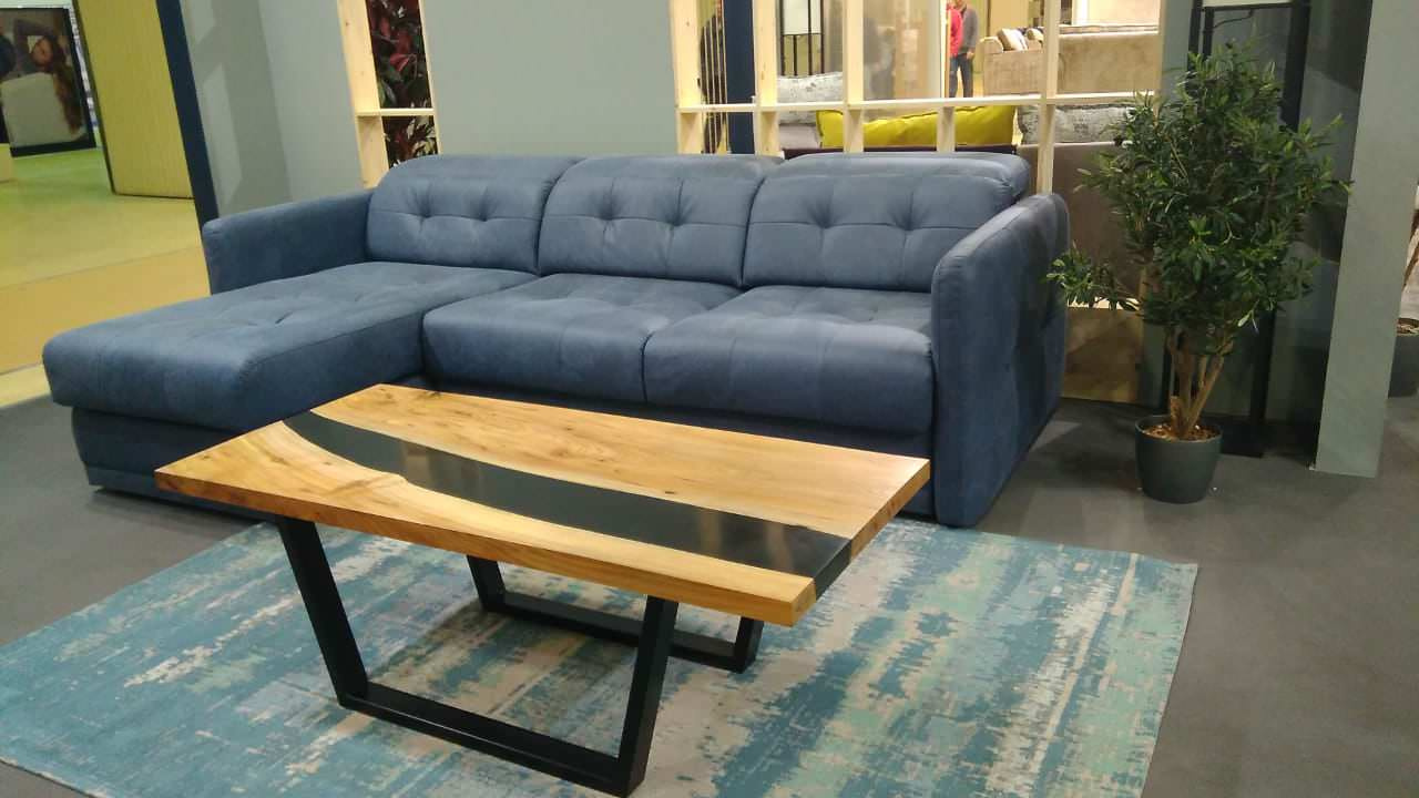 Мебель из слэбов и эпоксидной смолы.